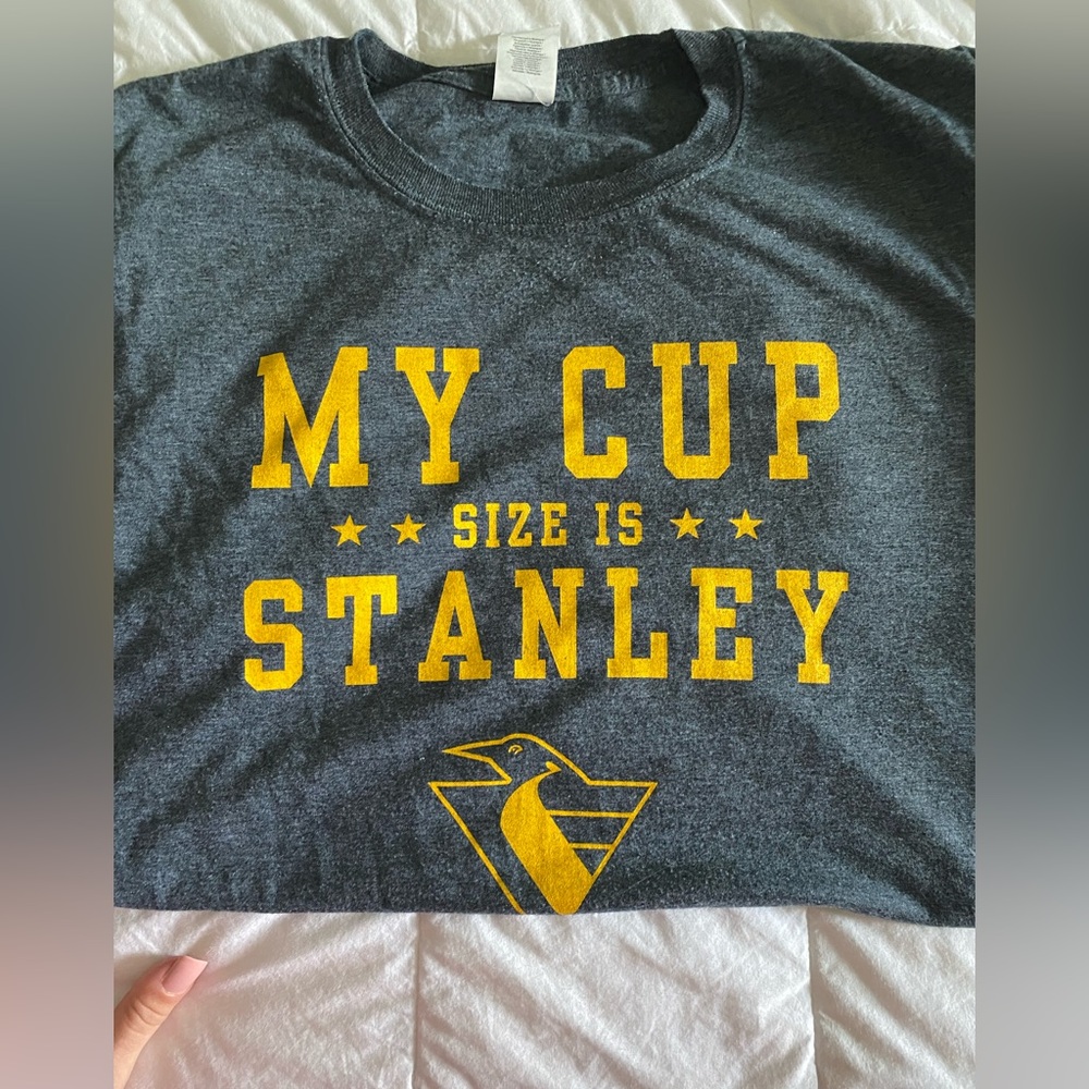 Penguins t shirt